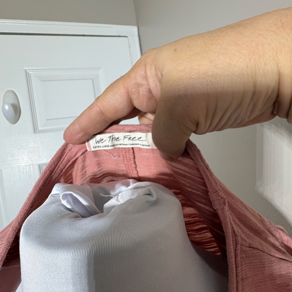 WE THE FREE NATASHA Puffed Shoulder Ruched long sleeve top in Blush Size XL - Picture 5 of 5